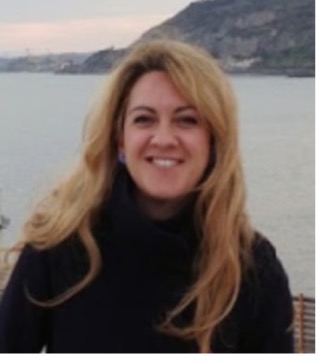 Simulazioni di traiettorie tridimensionali di rifiuti plastici nel mare del Golfo di Napoli Paola de Ruggiero